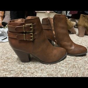 Booties Charlotte Russe (size 7)